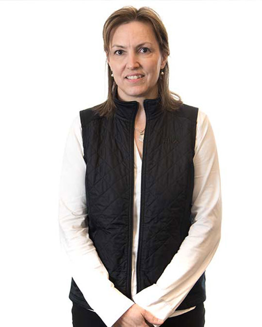 Headshot of Angeles Aller
