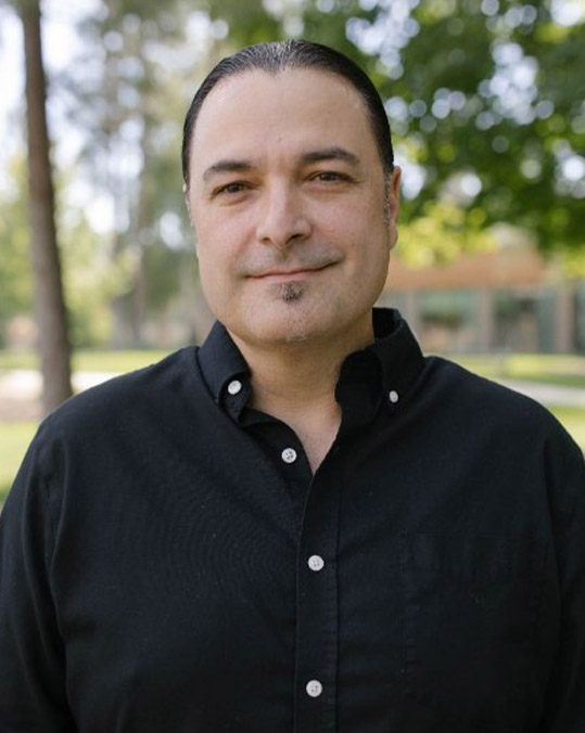 Headshot of Joe Vigil