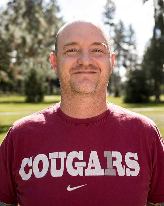 Headshot of Lance Sinnema