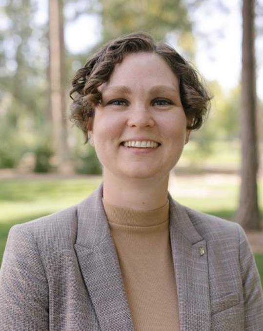 Headshot of Mary Miller