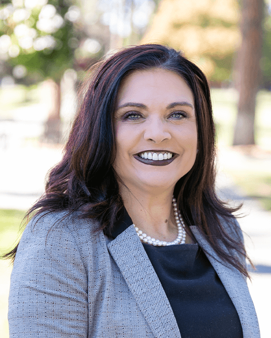 Headshot of Micki Abercrombie-Donahue