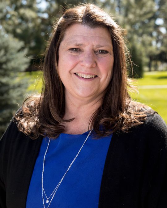 Headshot of Sharon Naccarato
