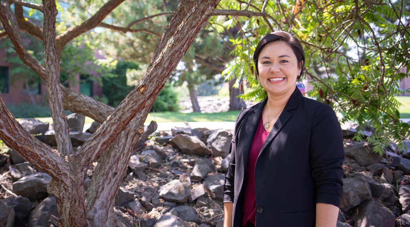 Outdoor photo portrait of Shasta Mcdowell