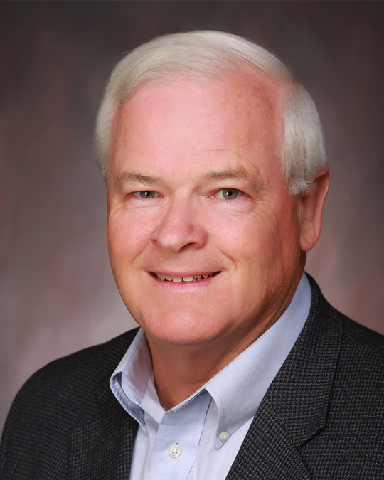 Headshot of Dan Mahoney
