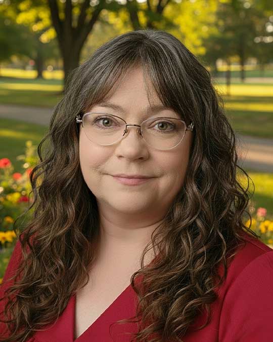 Headshot of Nikki Yohe