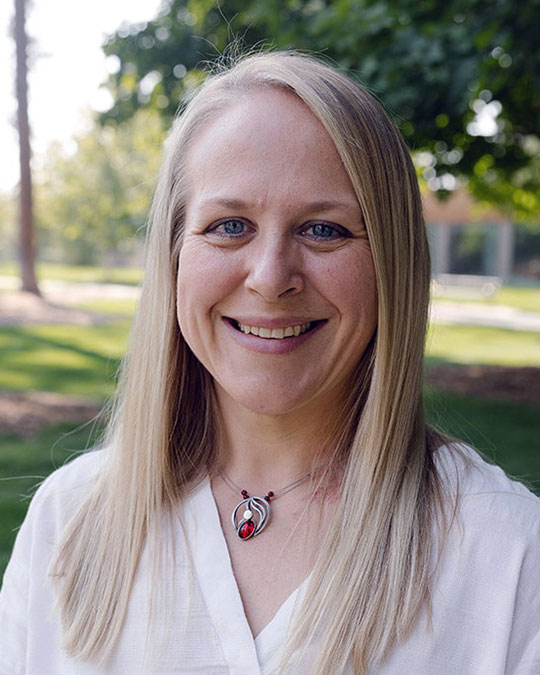Headshot of Bonnie Kirkpatrick