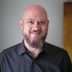 Headshot of Christopher Roberts