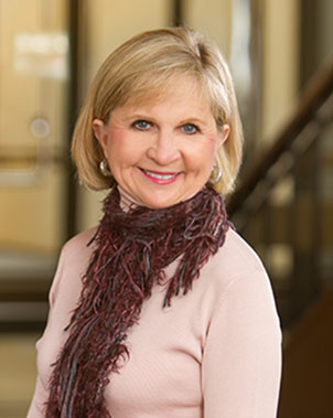 Headshot of Jennifer Lehn