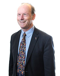 Headshot of Ken Roberts