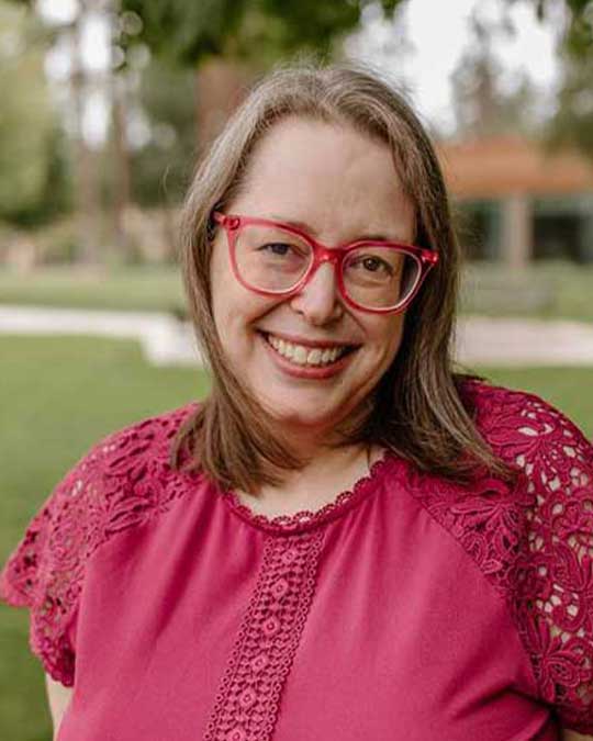 Headshot of Crystal Roberg