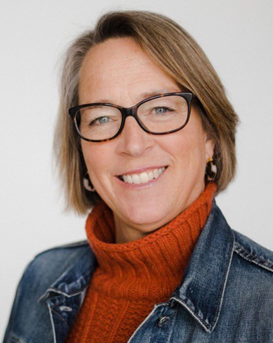 Headshot of Andrea Le Roy
