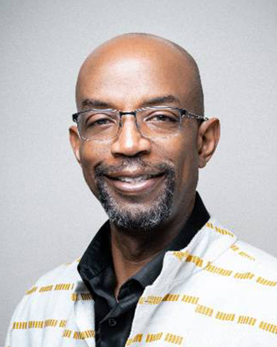 Headshot of Reggie Williams