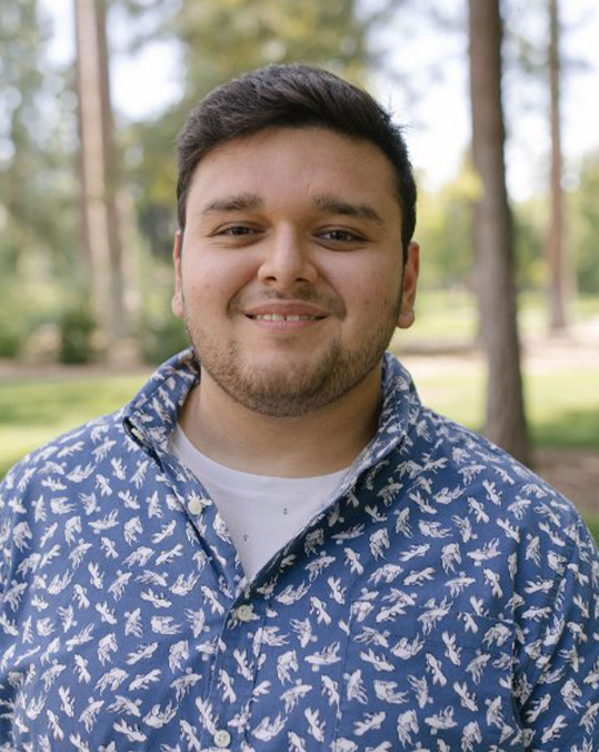 Headshot of Cesar Galvan