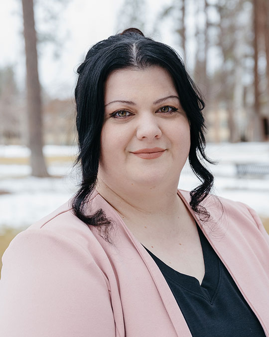 Headshot of Marina Davis