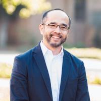 Headshot of Francis Su