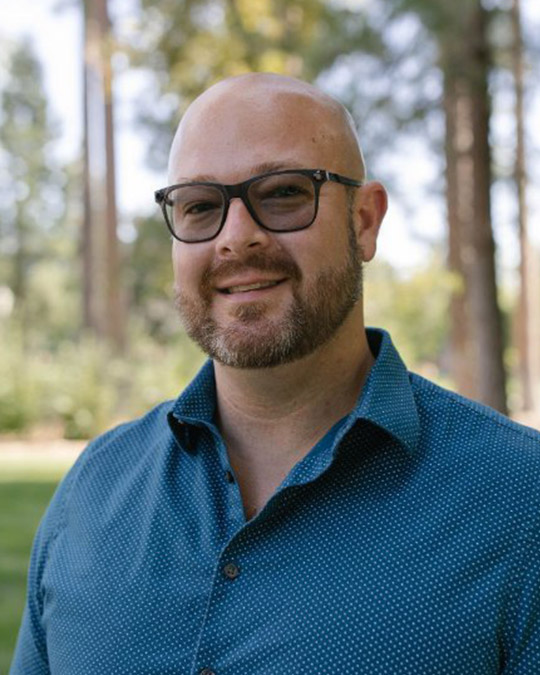 Headshot of Jared Hall