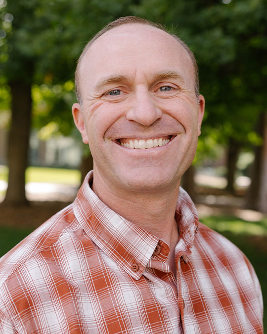 Headshot of Matt Silvers