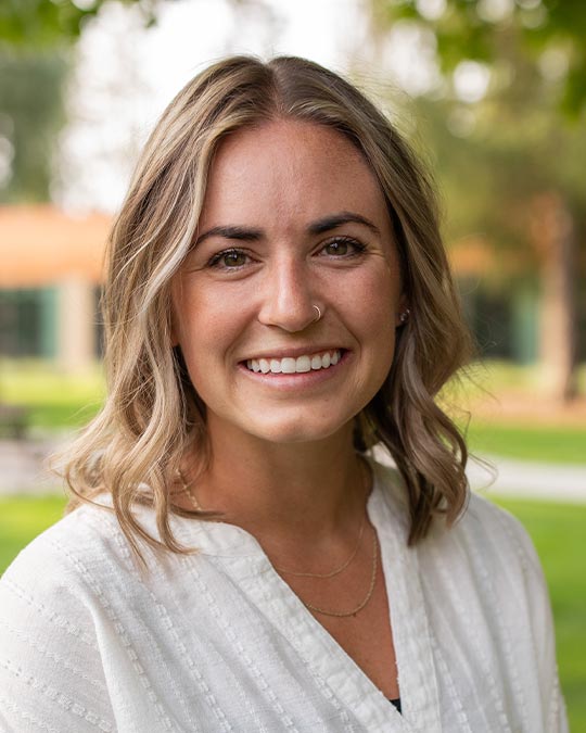 Headshot of Emily Andrews