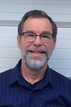 Headshot of Bob Savage