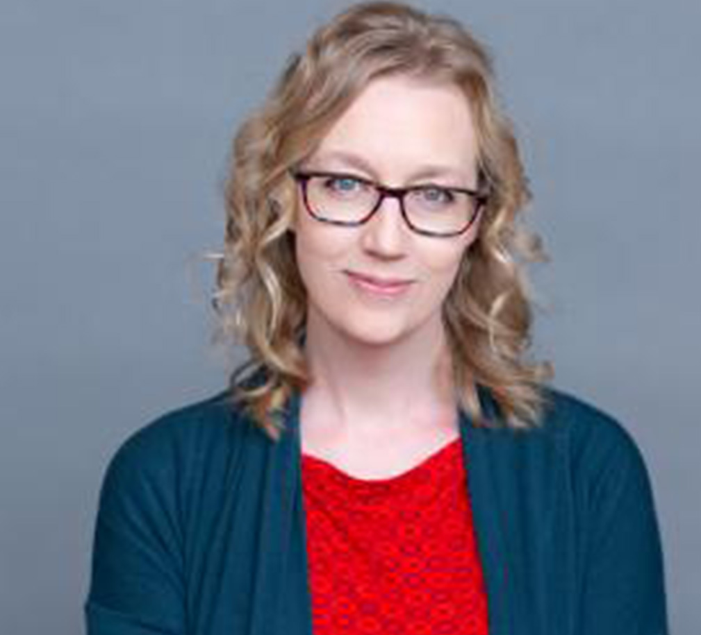 Headshot of Kristin Du Mez